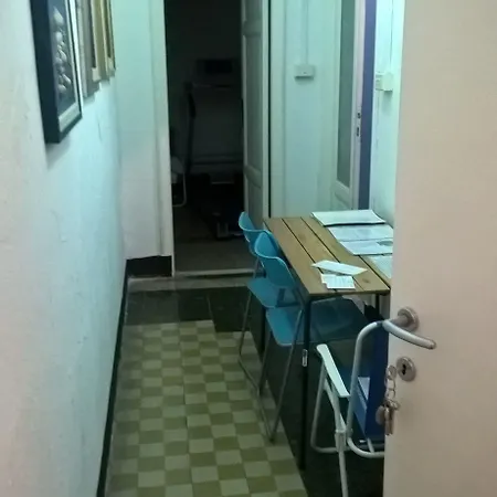 Erika Pensión La Spezia